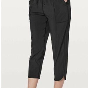 Lululemon Final Play Crop 23"
